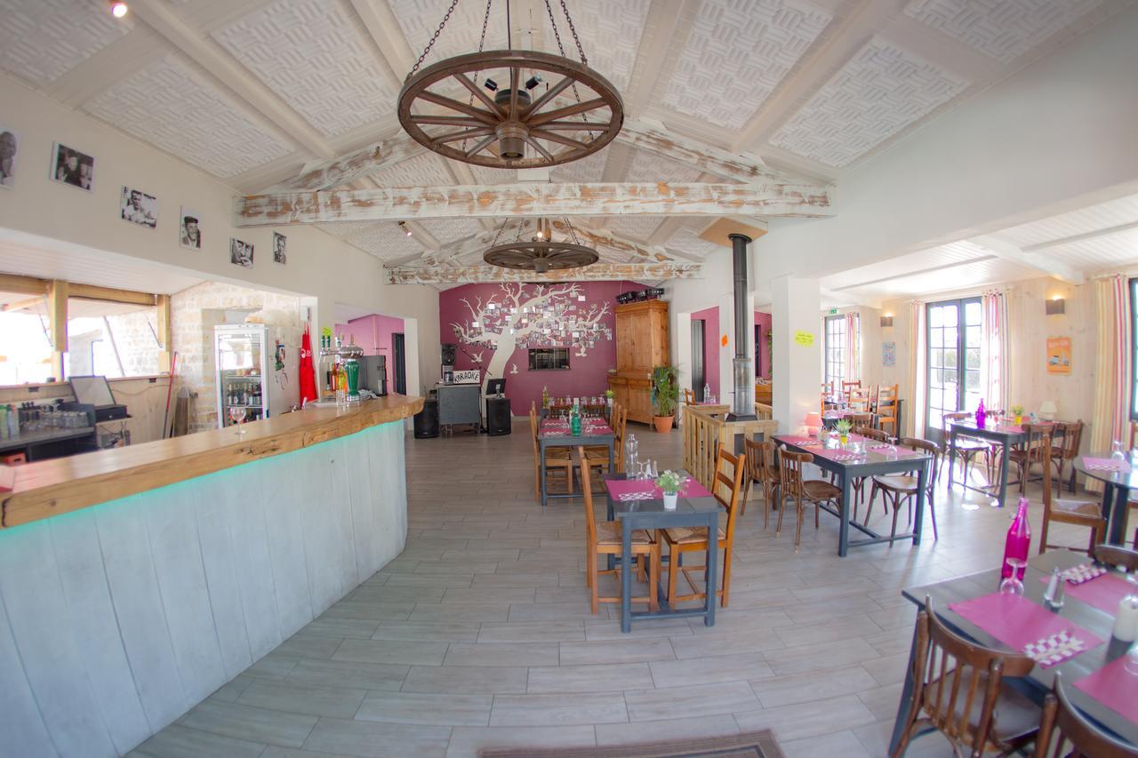 Sarl Le Relais Du Marais Doux Camping Les Cercelles Долю-д'Олерон Екстер'єр фото