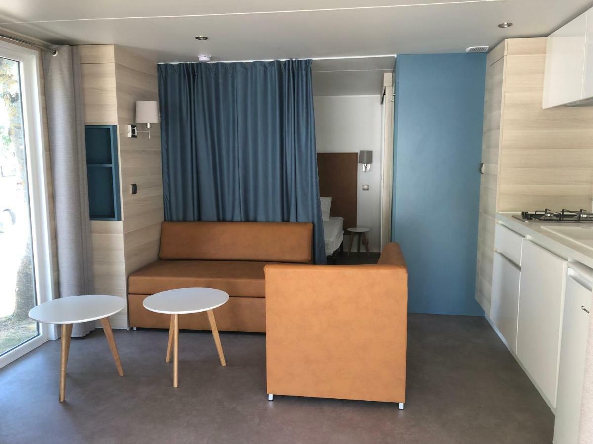 Sarl Le Relais Du Marais Doux Camping Les Cercelles Долю-д'Олерон Екстер'єр фото